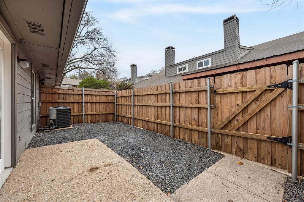 White Rock West Condo - Residential