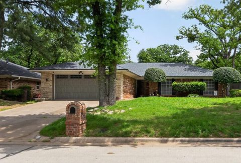 4711 Ridgeline Drive Arlington TX 76017