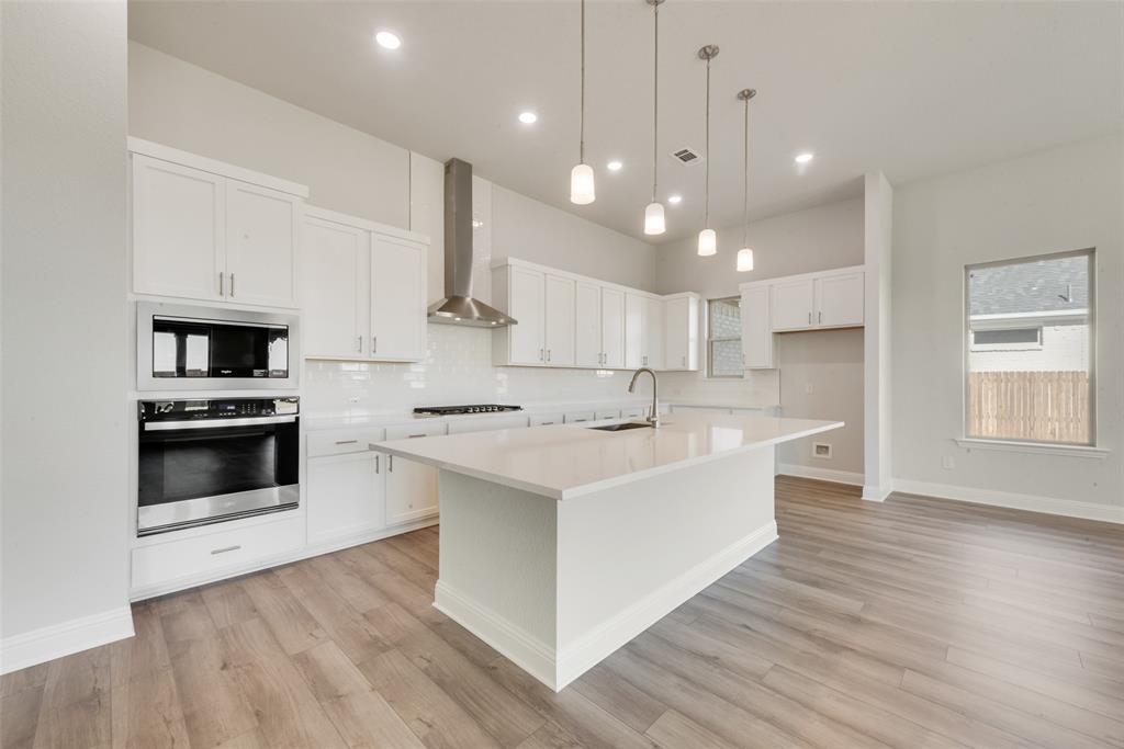 2905 Spring Valley Way