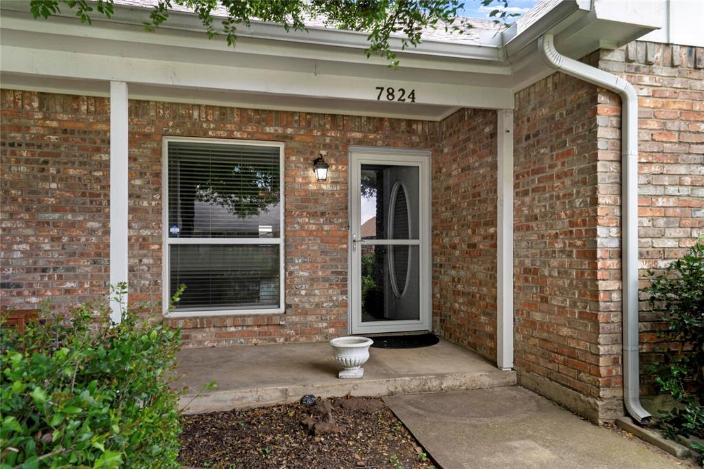 7824, 7828 Cardinal Court