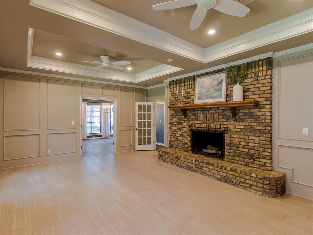 3354 Oak Creek Drive