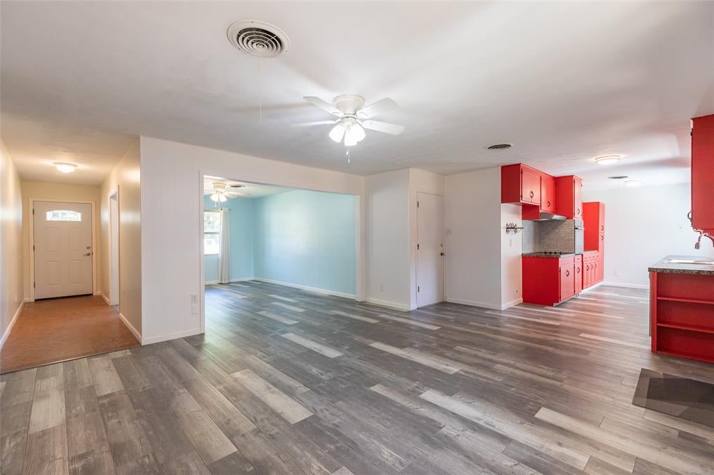 1637 Glendale Drive