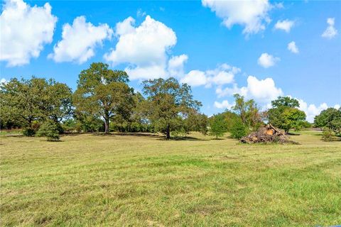 A home in Powderly