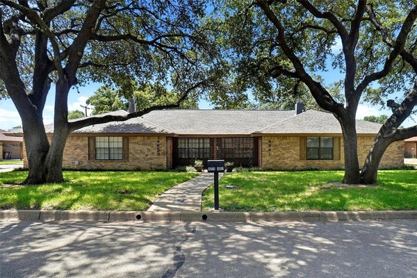 4861 LEDGESTONE CT, FORT WORTH, TX 76132 - Image 3980c371081bceed20bc3c3f702eefb9/1639334190