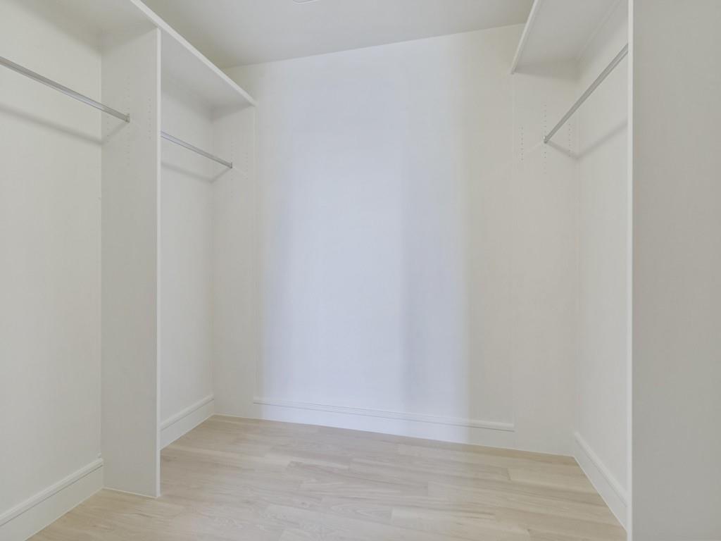 South Tower Residences - Residential