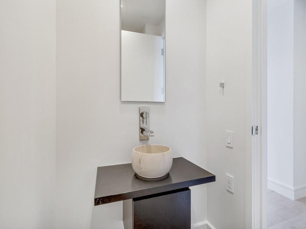 South Tower Residences - Residential