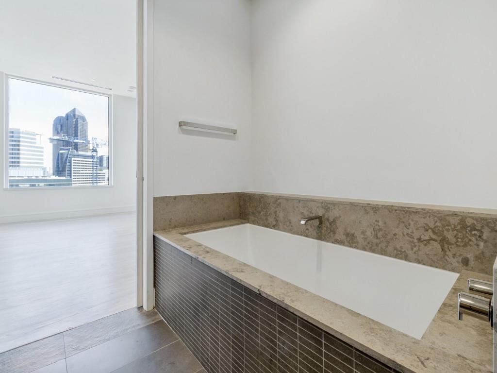 South Tower Residences - Residential