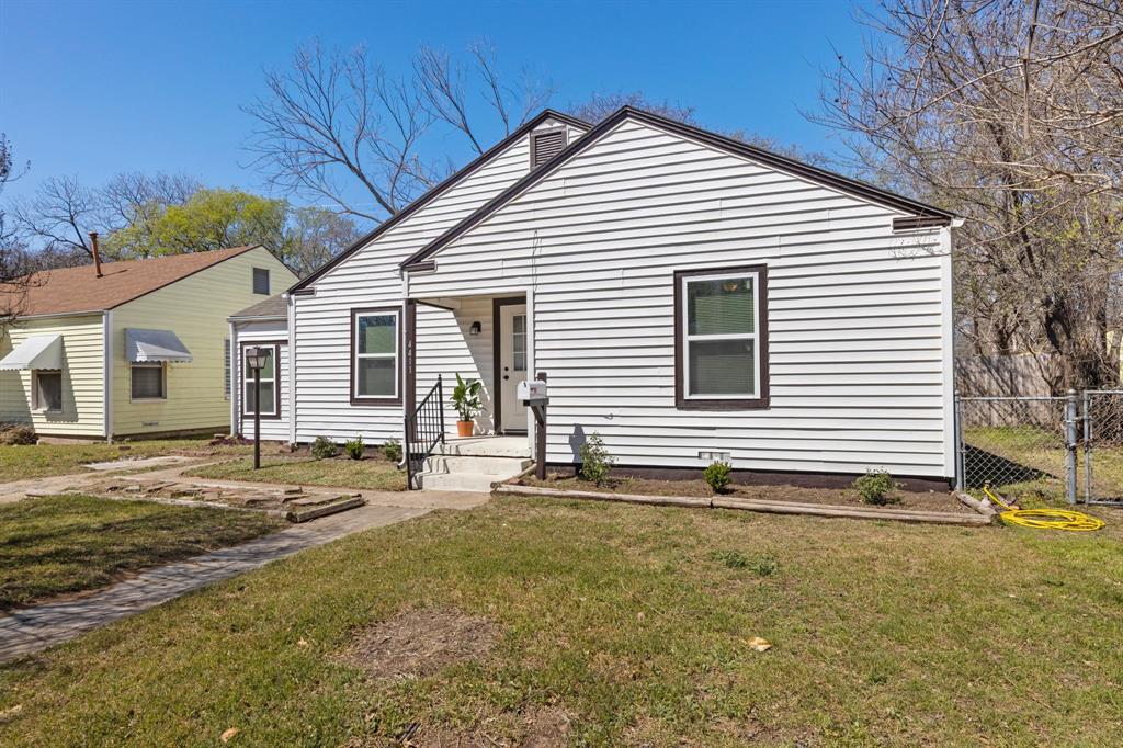 4411 N Wayne Court