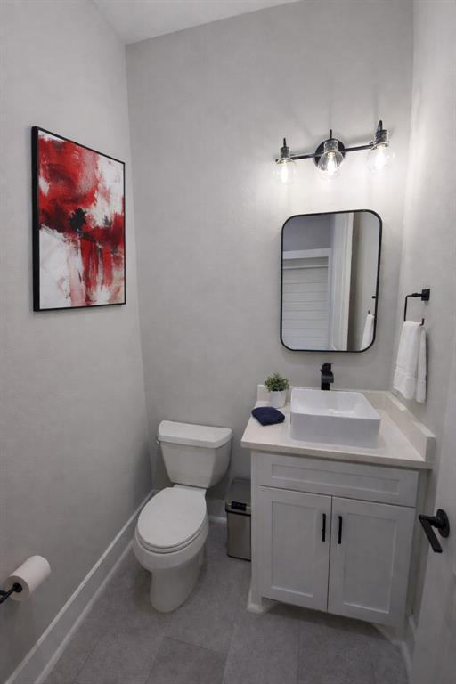 Brandon V Lake Living - Residential