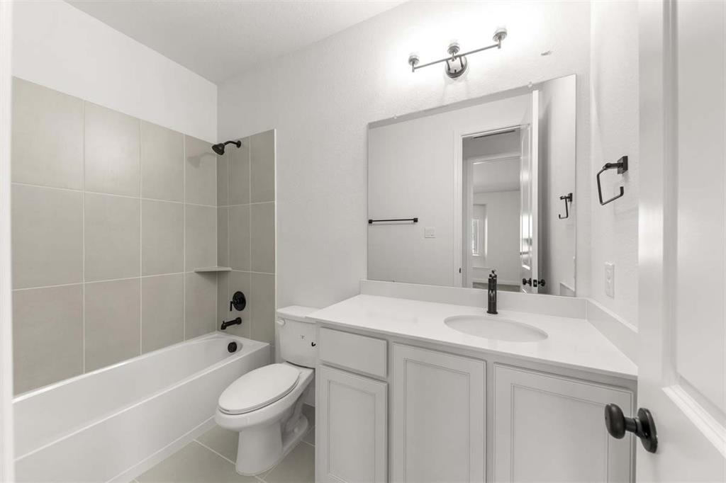 Nelson Lake - Residential