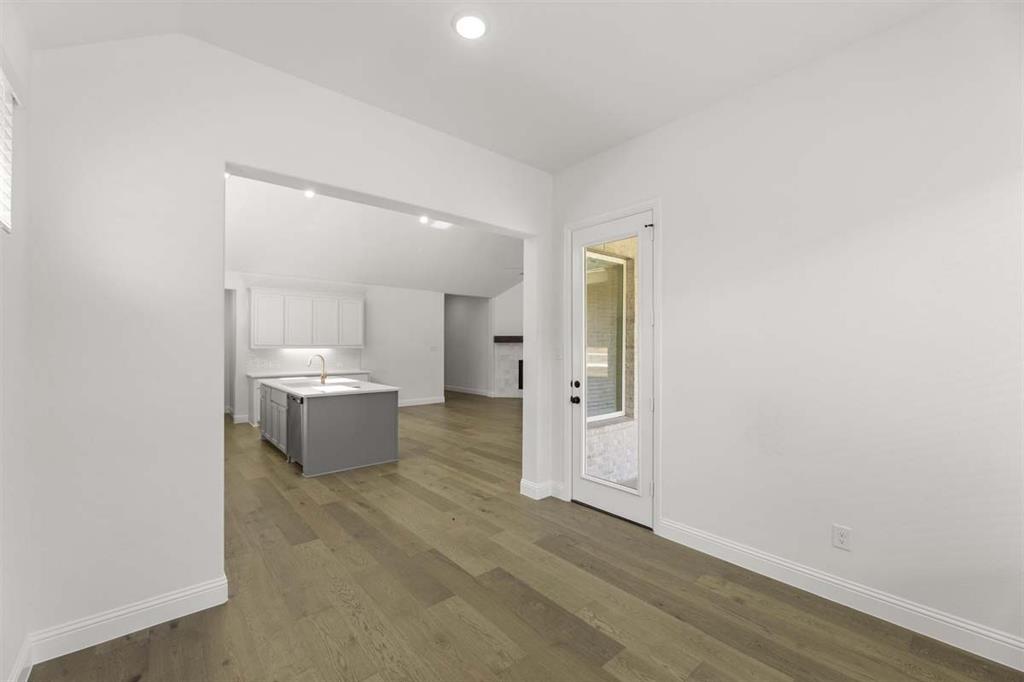 Nelson Lake - Residential