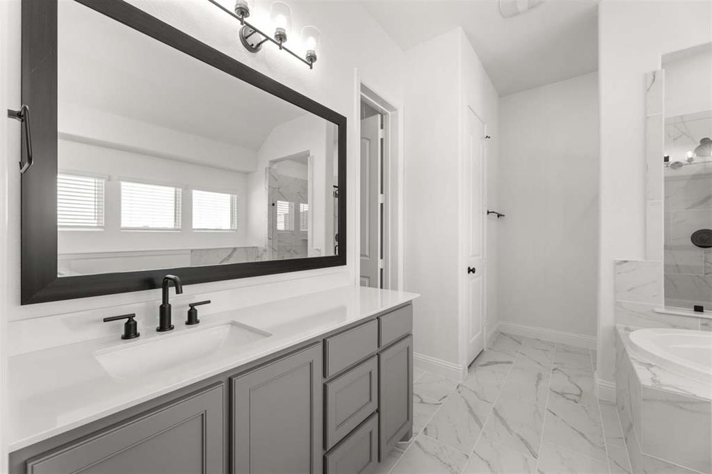 Nelson Lake - Residential