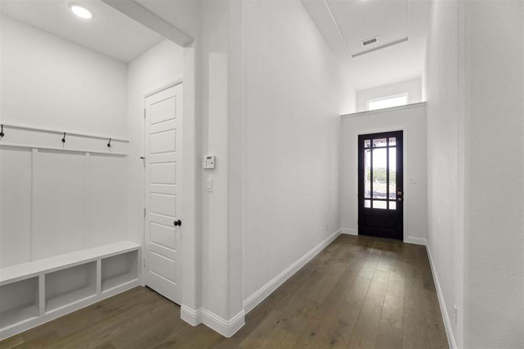 Nelson Lake - Residential