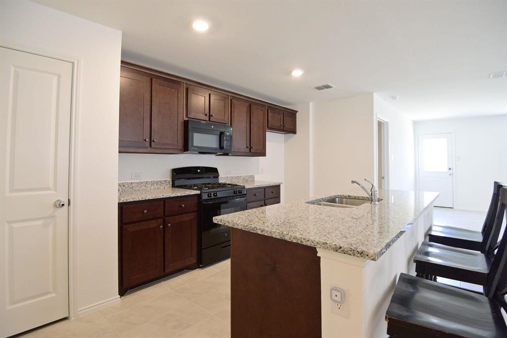 Mobberly Farms Ph 1 - Residential Lease