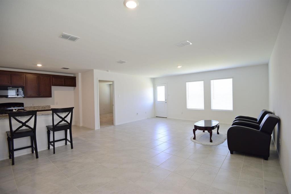 Mobberly Farms Ph 1 - Residential Lease