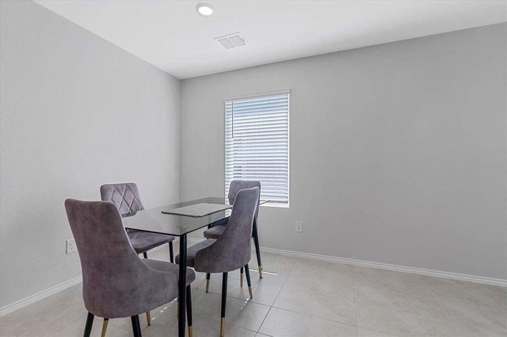 Risinger Court Condos - Residential Lease