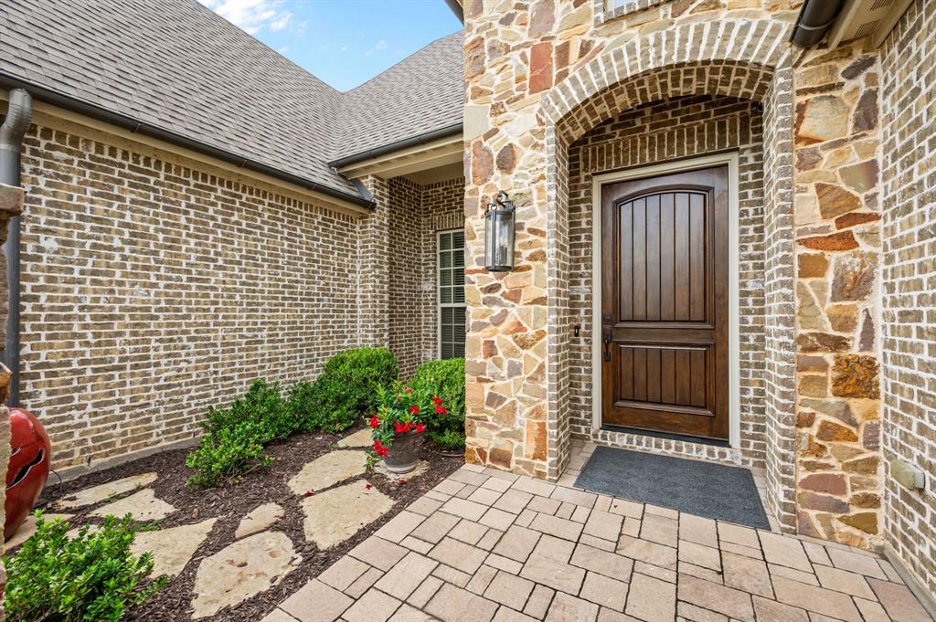 2812 Veranda Lane