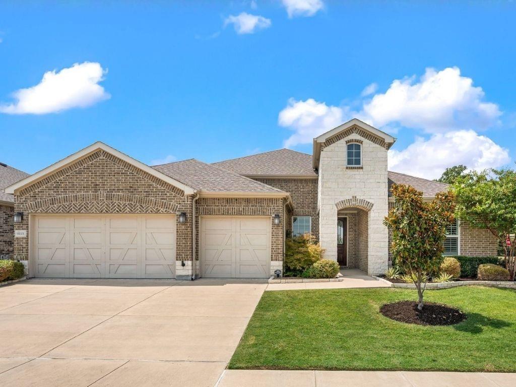 9113 Bluewater Way
