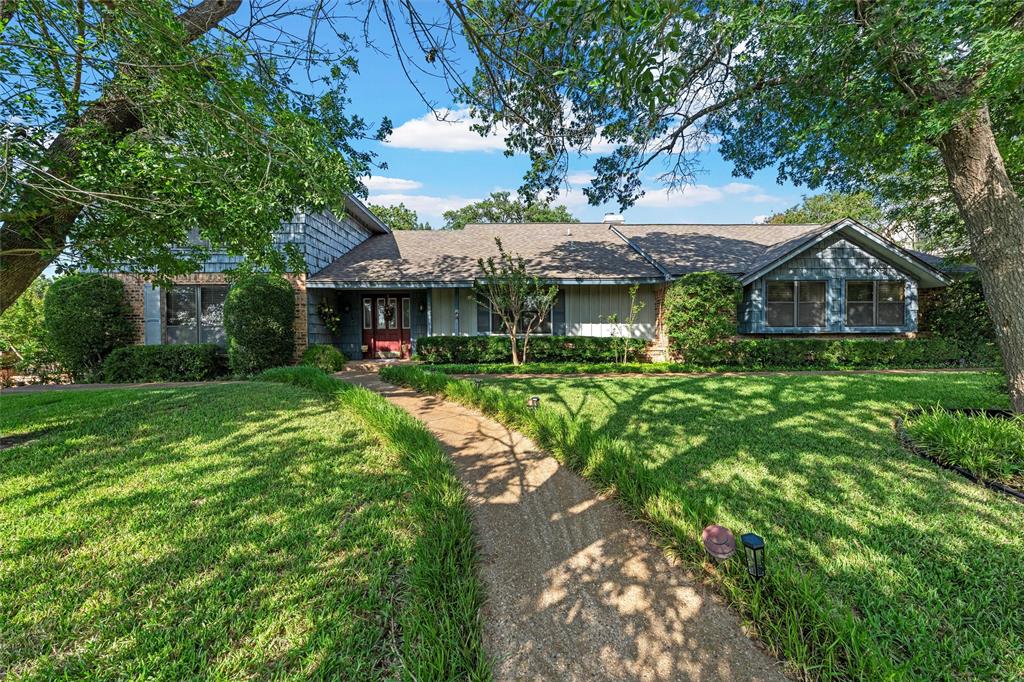 10011 Lost Oak Ridge Drive