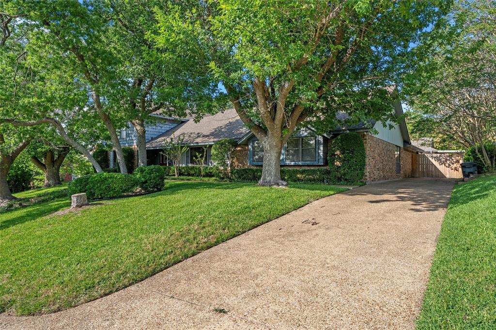 10011 Lost Oak Ridge Drive