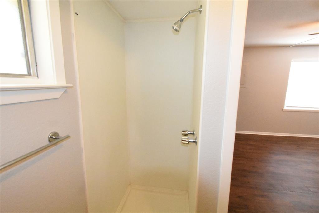 Avonhill Estates - Residential Lease