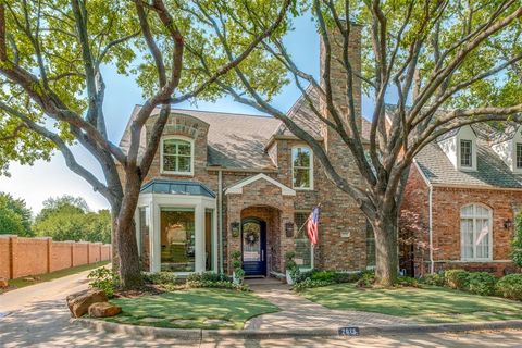 7975 Caruth Court Dallas TX 75225