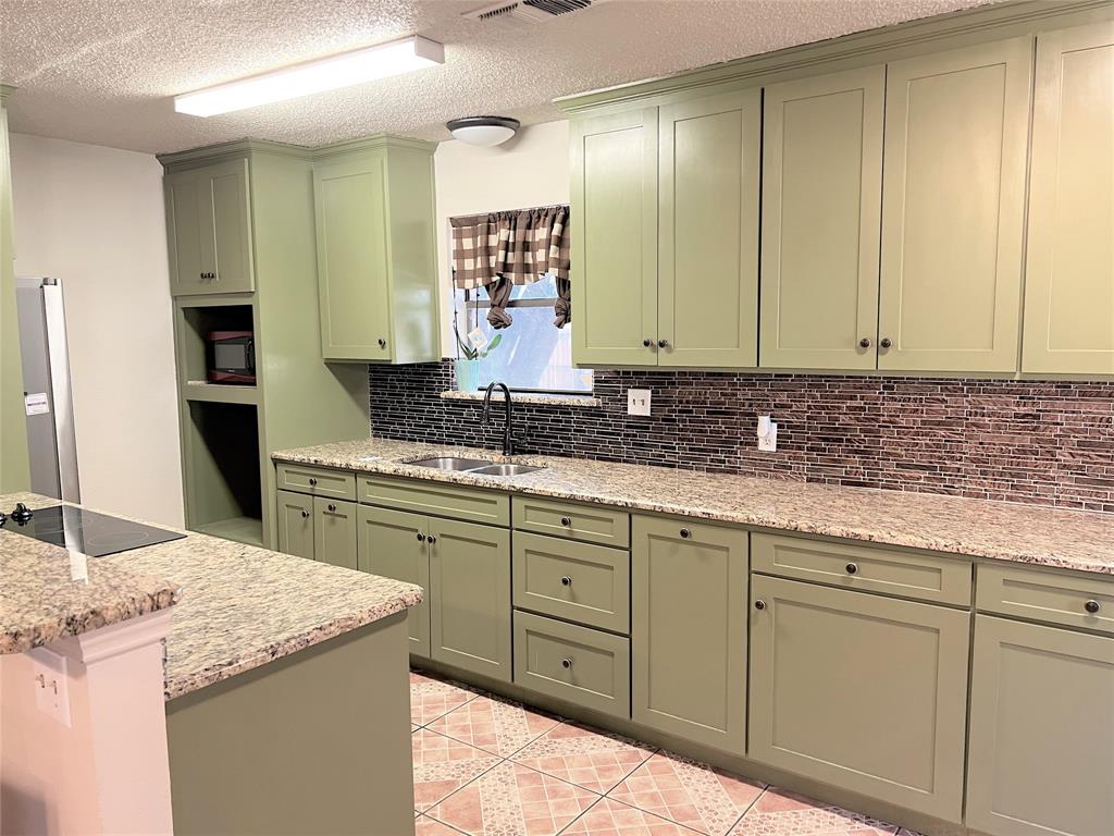 Alta Vista Acres - Residential