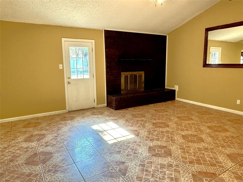 Alta Vista Acres - Residential