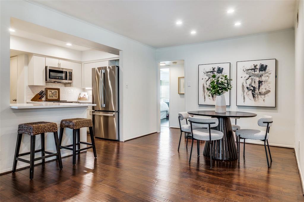 6020 Birchbrook Drive 210