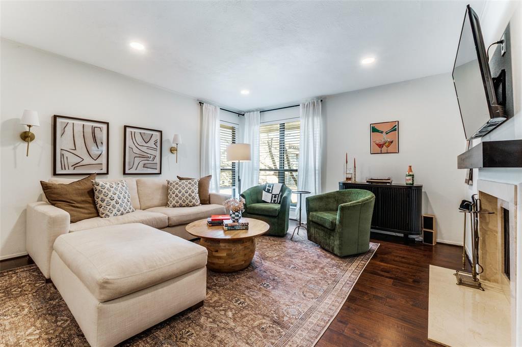 6020 Birchbrook Drive 210