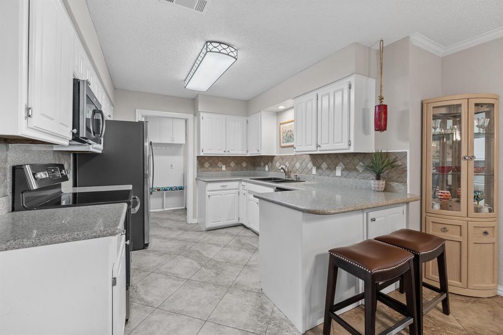 Foster Village Add - Residential