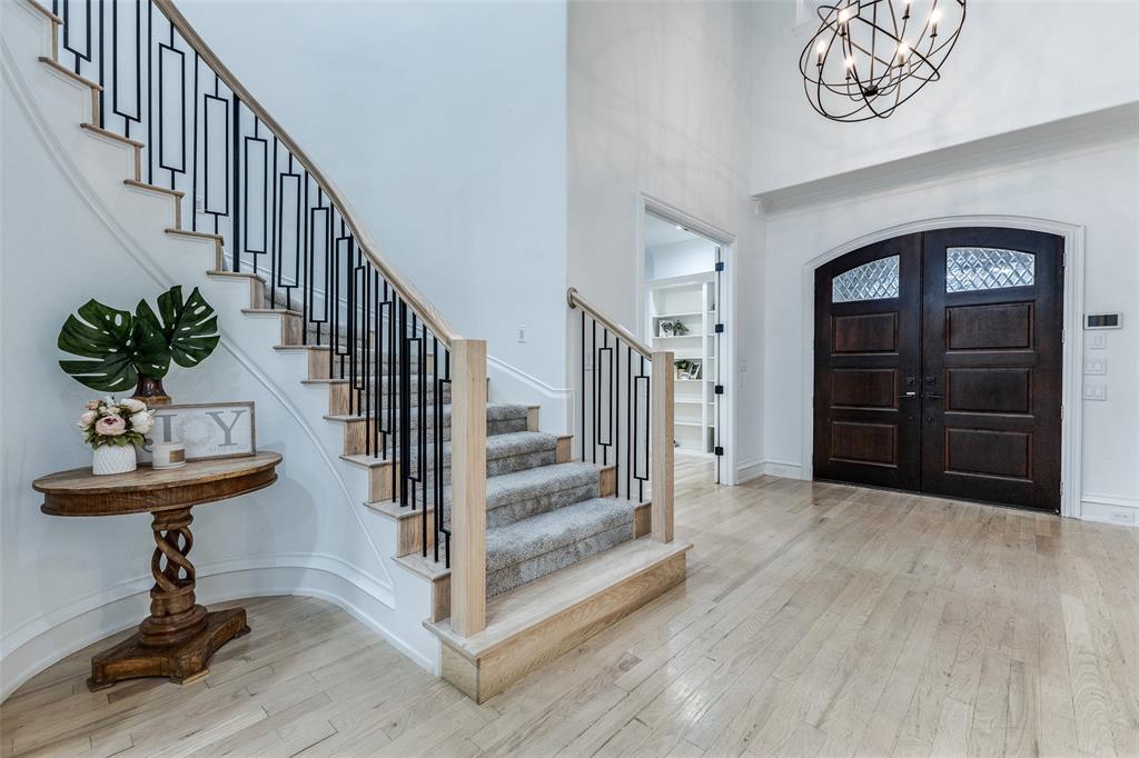 38 Balmoral