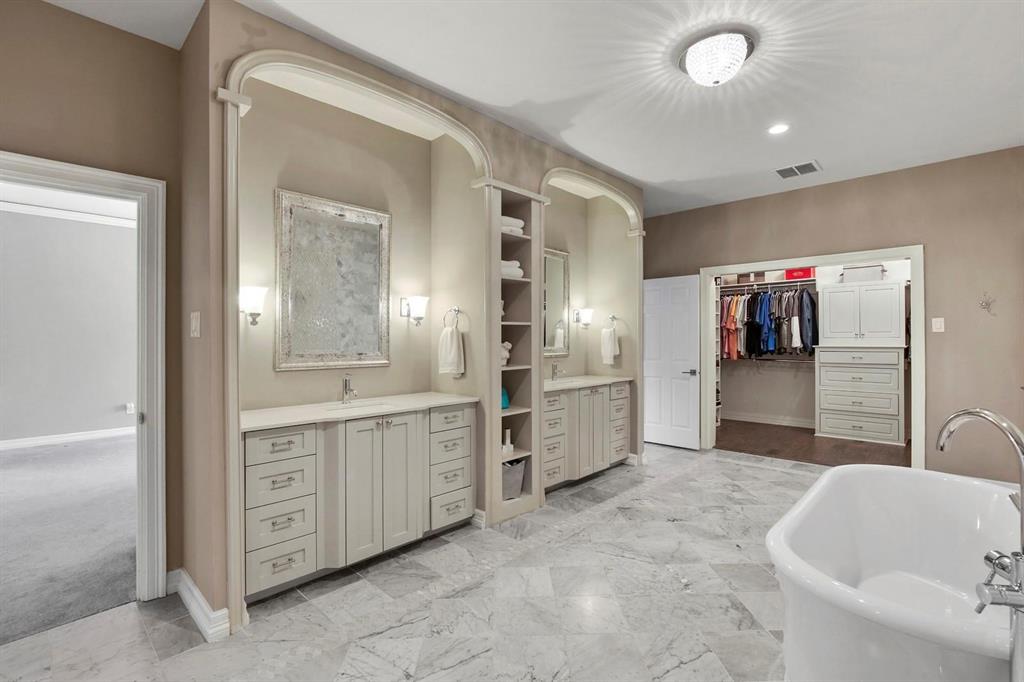 Williamsburg - Residential