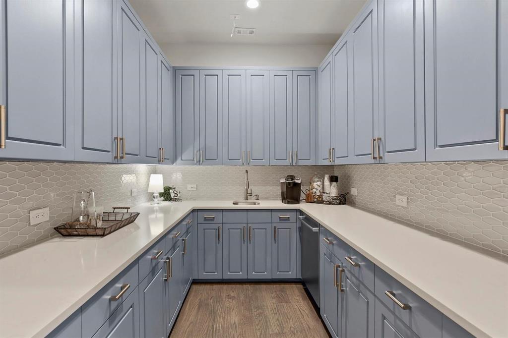 Williamsburg - Residential