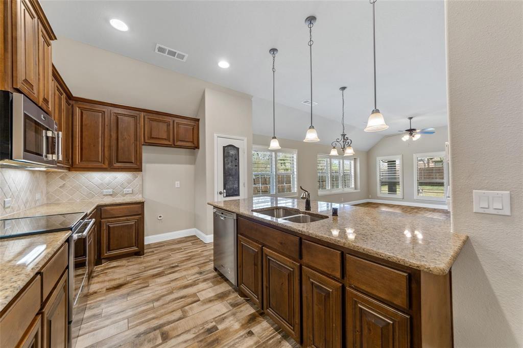 De Berry Estates Ph 1 - Residential Lease