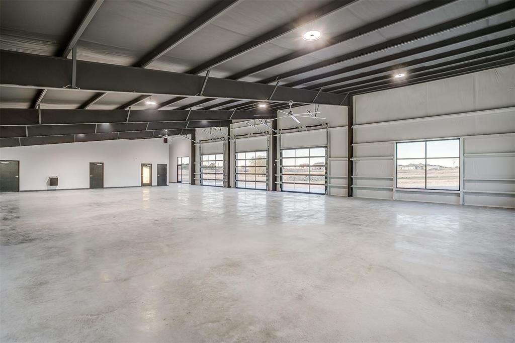 Mattlock - Commercial Sale