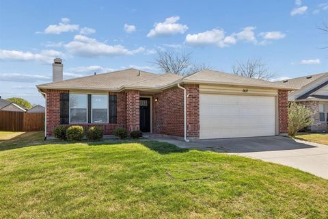 Photo of 2437 Pecan Drive, Little Elm, TX 75068 (MLS # 21211539)