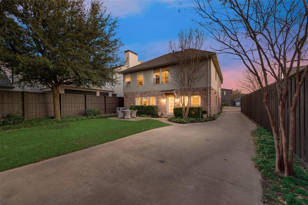 Linwood Place - Residential