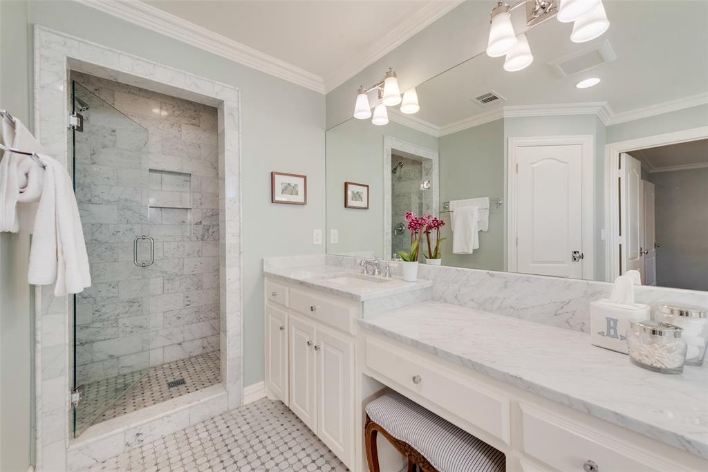 Linwood Place - Residential