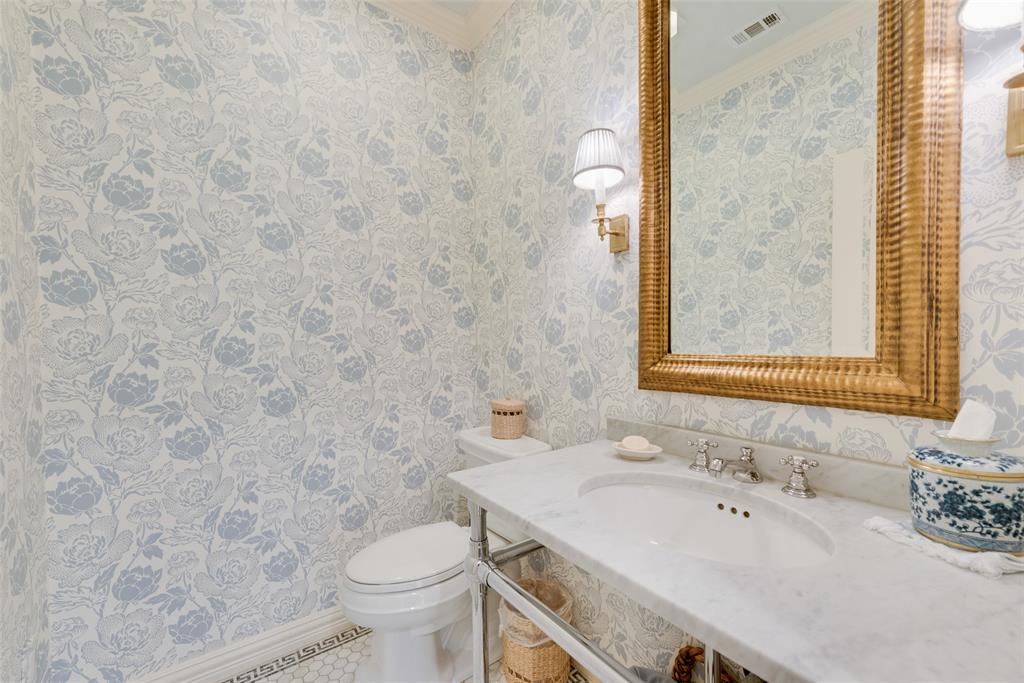 Linwood Place - Residential