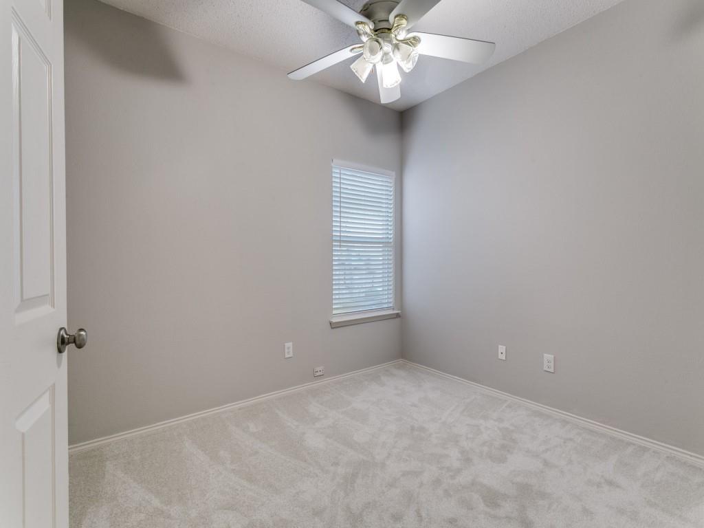 Oaks Of Lake Forest - Residential