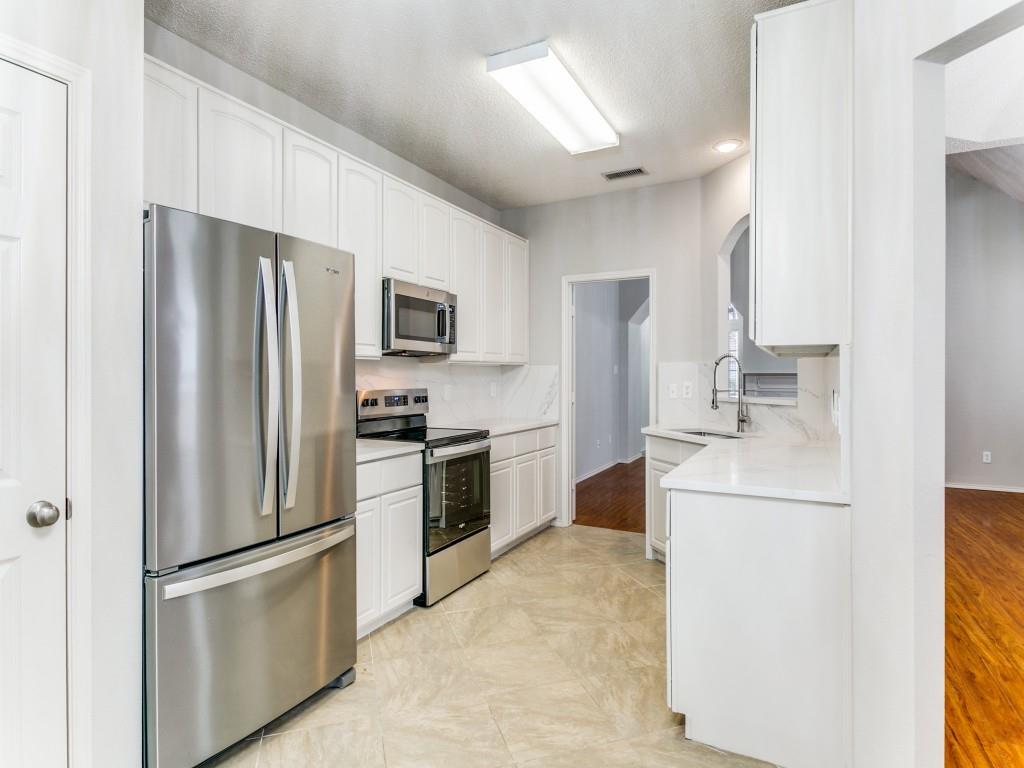 Oaks Of Lake Forest - Residential