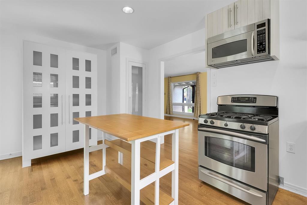 Ridgewood Park 02 - Residential