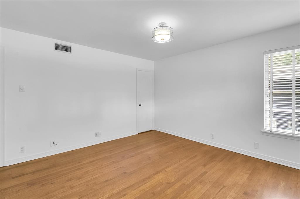 Ridgewood Park 02 - Residential