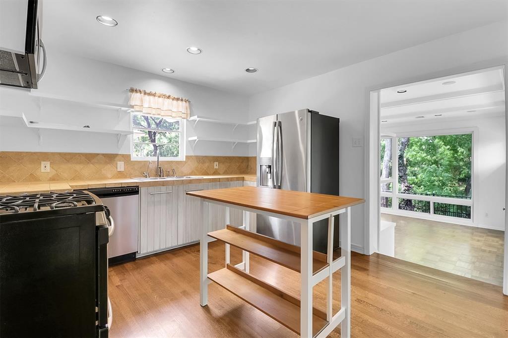 Ridgewood Park 02 - Residential