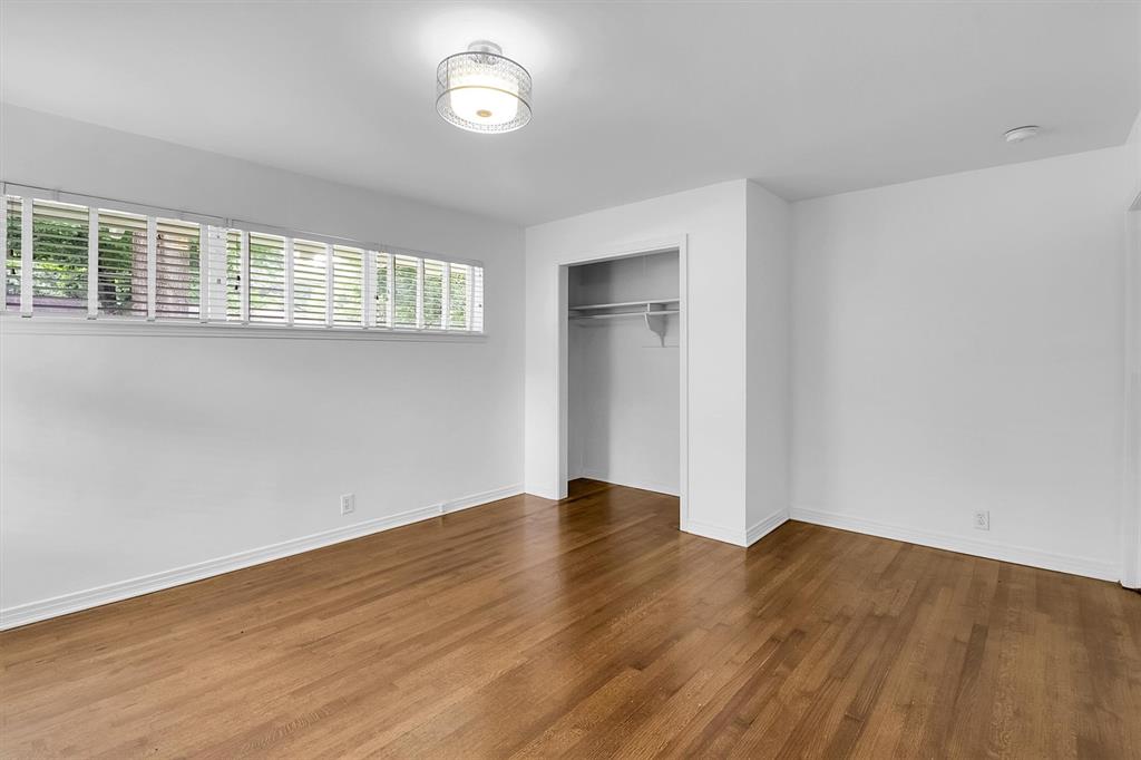 Ridgewood Park 02 - Residential