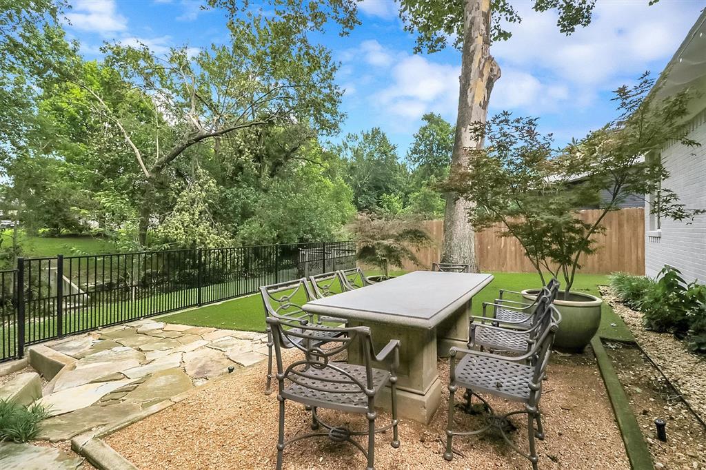 Ridgewood Park 02 - Residential