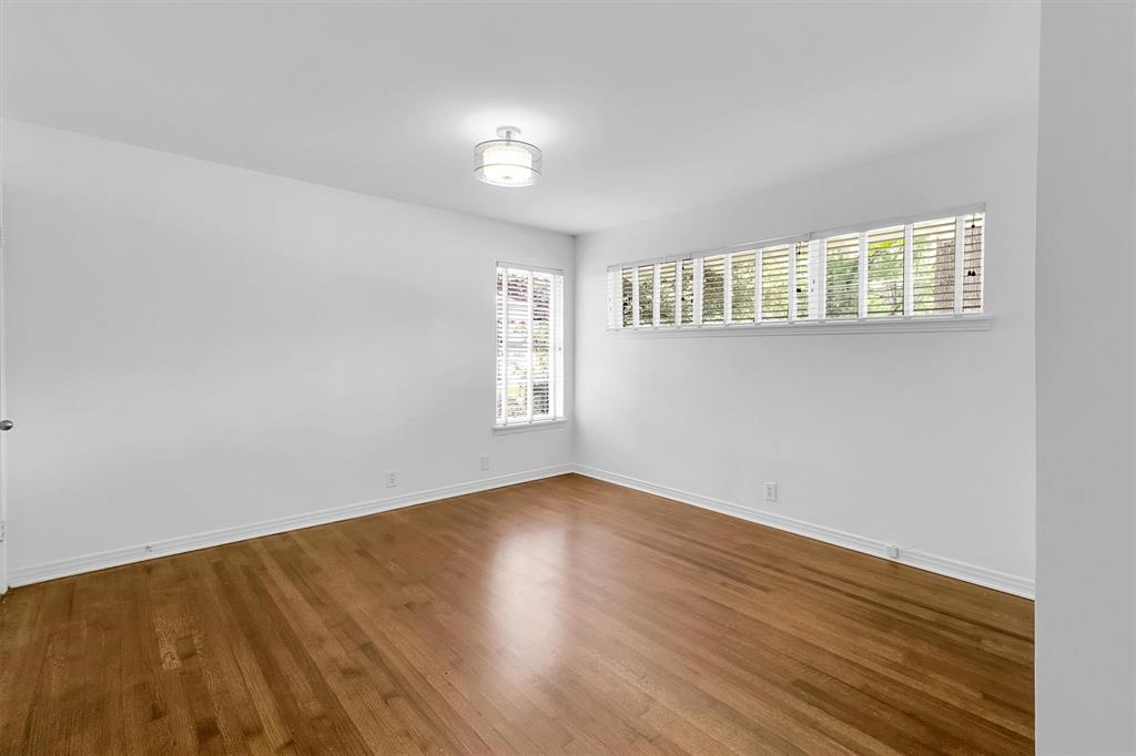 Ridgewood Park 02 - Residential