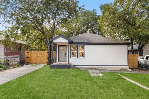 2627 Seevers Avenue Dallas TX 75216