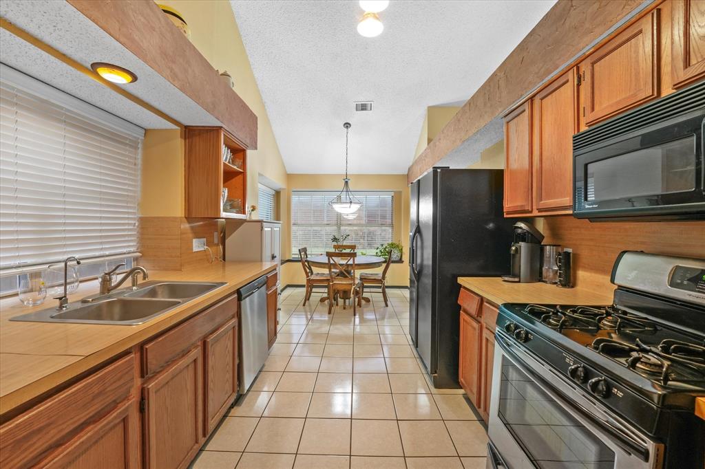 Spinnaker Cove - Residential